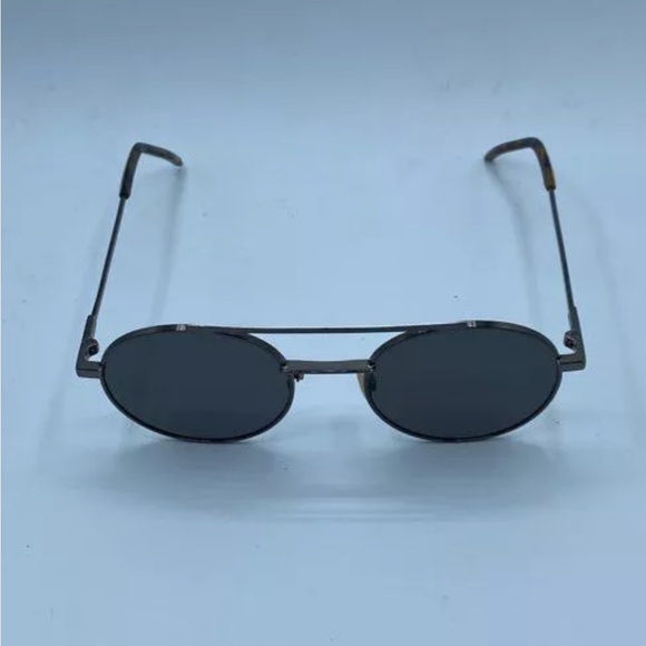 600$ Authentic Fendi Polarised Glasses Unisex. Full Inclusion. - Picture 10 of 10